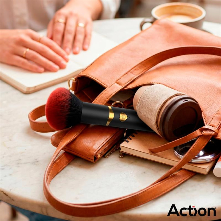 Secret Noir Vibrating Make-Up Brush
